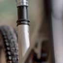 Sixpack Gedichtete Sattelklemme I Sealed Seatclamp ⌀31,8 mm / 27,2mm Midnight Black